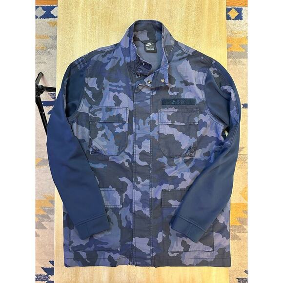 Nike Camo Jacket - Picture 1 of 9